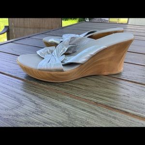 Onex Puffy Wedge-Open to Offers!